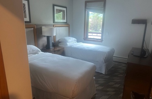 Four O'Clock Resort | -New Year Ski Week, 2BR/2BA, Valdoro Mountain Lodge, Breckenridge, Colorado