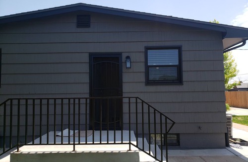 Sunnyheights House | Newly remodeled 3 bedroom home near Pueblo Reservoir