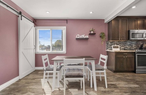 Midway City House | Newly Remodeled Home in the Heart of Orange County