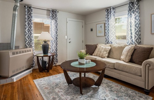 Nob Hill Apartment | Newly Remodeled Nob Hill Gem