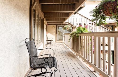 Aspen Hotel | Newly Renovated Condo with Hot Tub - Excellent Downtown Aspen Location