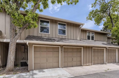 Ken Caryl House | Newly Renovated Two-Story Townhouse w/Two Car Garage Close to the Mountains