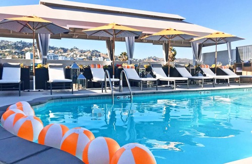 Tri-West Hotel | Newly-renovated luxury suites w/kitchenette & balcony! Close to Beverly Hills