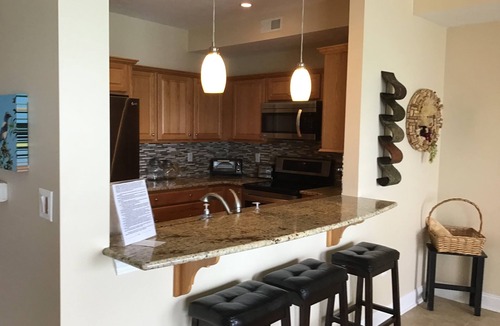 Geneva-on-the-Lake Condo | Newly Upgraded 2 BR/2BA lakefront condo/private balcony/beach/indoor pool