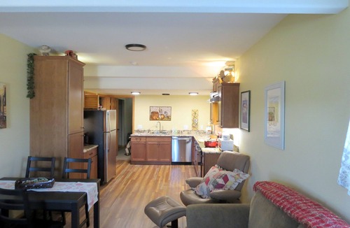 Pueblo West Apartment | Non-Smoking Fully Furnished Cozy Apartment for Two in Pueblo West