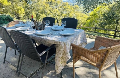 Atascadero House | Oak Creek Retreat