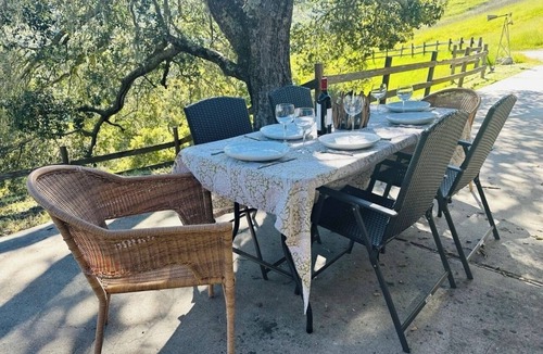 Atascadero House | Oak Creek Retreat