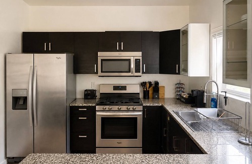 Garberville House | Oakcrest Getaway