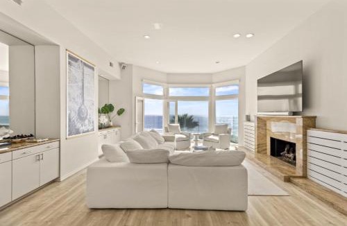 Sand Section Apartment | Ocean Front - 4 Bedroom Manhattan Beach Penthouse