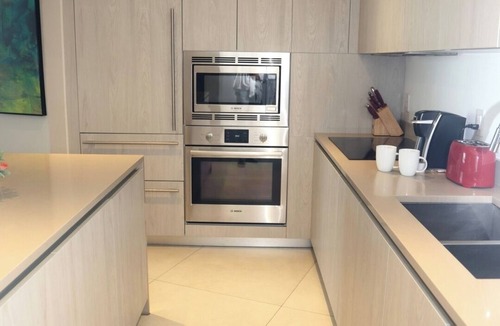 Hollywood South Central Beach Hotel | Ocean View Apt on the Beach 2 Bedroom 2 Bath.