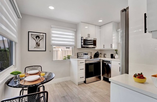 Poinsettia Heights Apartment | Oceana @ Casa Del Sol