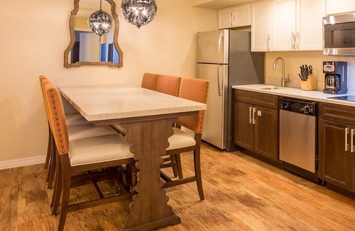 Ellinor Heights Resort | OCEANFRONT -2 Bdrm w/balconies, Casa Del Mar, Ormond Beach, 10miles fr Daytona