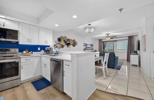 Ormond-by-the-Sea Condo | Oceanfront Building-Top Floor-Beach Access+ Heated Pool/Sunset & Rocket Views