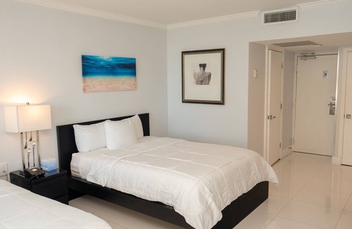 Galt Mile Resort | Oceanfront Escape w/Heated Pool, Spa & Near Las Olas