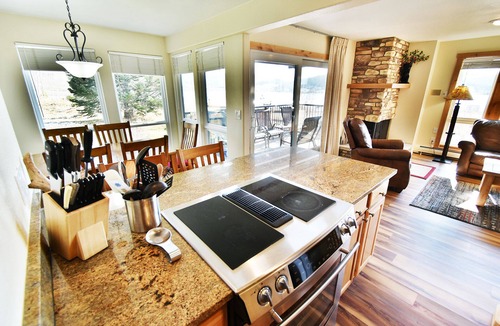 Dillon Condo | On Lake Near Amphitheater, Views! 1st Floor. Walk to Concerts, Marina, Parks