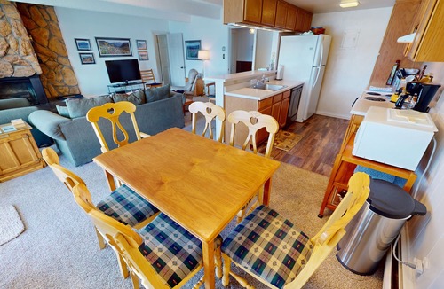 Dillon Condo | On Lake! WOW Views, Big Deck, Ground Floor. Walk to Marina, Concerts, Parks