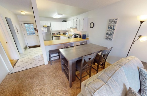 Mountain House Condo | On River Trail! Walk to Festivals, Dining, Shops. Hot Tub, Sauna!