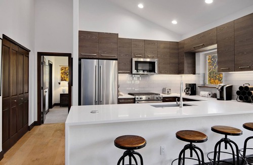 Vail Condo | One of the Nicest Condos in East Vail, Newly Remodeled, Free Shuttle Access
