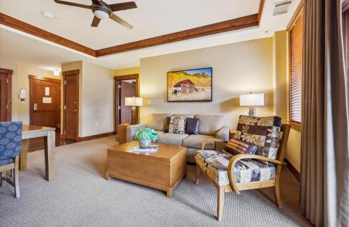 Peak 8 Apartment | One Ski Hill 8307, Great Views, Resort Amenities