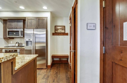 Peak 8 Condo | One Ski Hill Place Luxury 2BR Ski-In/Ski-Out Condo on Peak 8 - Amenities Galore!