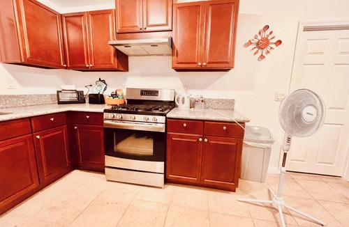 South San Gabriel Apartment | Orange Guest House