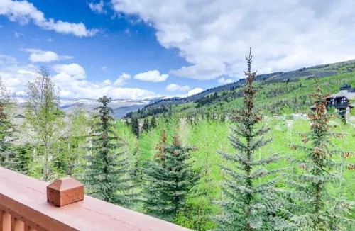 Beaver Creek Apartment | Oxford Court #305 condo