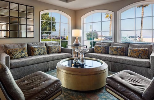West Beach Hotel | Pacific Coast Hideaway! Cozy Queen Stay w/Pool & Gym Access! Wharf Adventures!