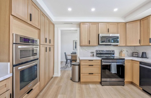 Mission Viejo House | Pacific Pool Villa
