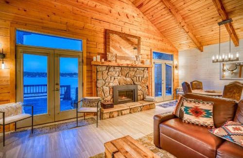 Pagosa Springs House | Pagosa Lakefront Home w/Hot Tub, A/C, & Canoe!