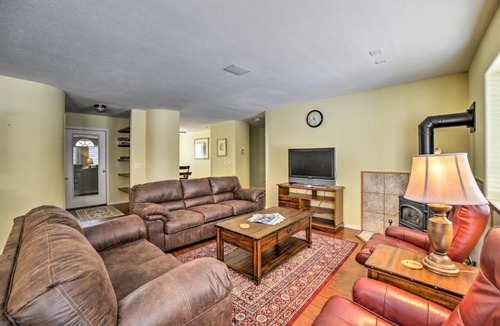 Pagosa Highlands House | Pagosa Springs Home w/ Mtn Views and Game Room!