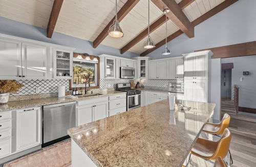 Pagosa Springs House | Pagosa Springs Retreat- Hot Tub, Game Room, Fireplaces, Mountain Views