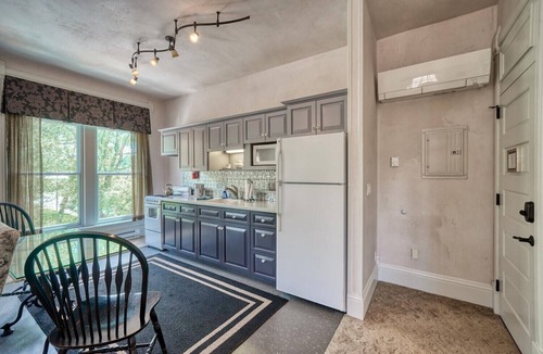 Salida Condo | Palace Hotel Condos- Suite 301- Elegant Suite with Historic Style