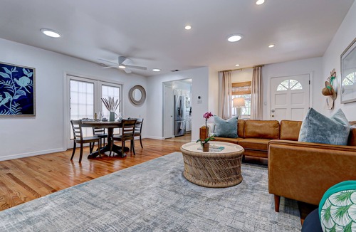 Tree Section House | Palm Haven: A Tranquil Beach Community Escape
