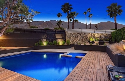 Chino Canyon House | Palm Springs Onyx Oasis is a 3 bedroom 2 bath home with a prime location.