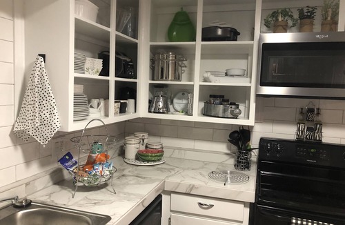 East Colorado Springs House | Palmer Park Oasis in Central Part of Colorado Spring. Private Hot Tub!