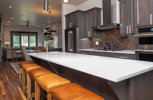 Winter Park Ski Chalet | Pano Views | Hot Tub | Entertainment