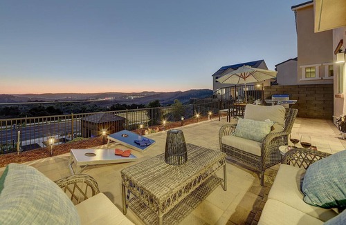 San Juan Capistrano House | Panoramic View Balcony w Grill