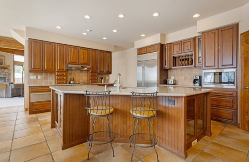 Vail House | Panoramic View, Great Outdoor Space, Private Elevator, Monthly Rentals Available