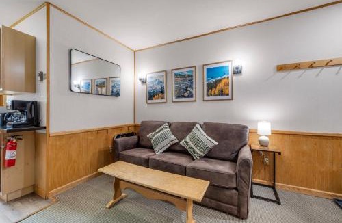 Breckenridge Apartment | Park Meadows 7A by Ski Country Resorts