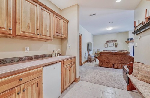 Colorado Springs House | Peaceful Acreage - Front Range Views - Exceptional Quality
