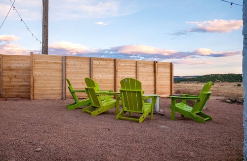 Canon City Cottage | Peaceful Cozy Cottage with Large Patio and Grill for an Unforgettable Family Escape in Canon City, Colorado