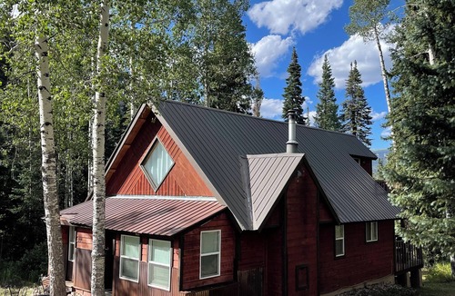 Columbine Lake Cabin | Peaceful mountain cabin 1/2 way between Durango and Silverton