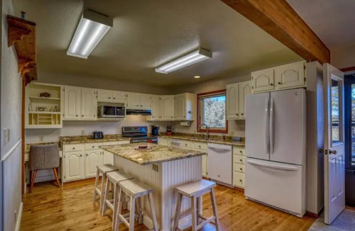 Pagosa Springs House | PEACEFUL & PRIVATE 6+ ACRE PROPERTY WITH OUTSTANDING MOUNTAIN VIEWS!