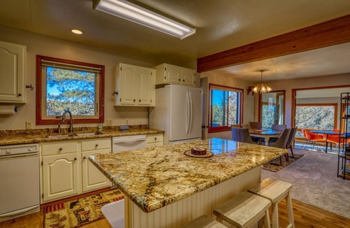 Pagosa Springs House | PEACEFUL & PRIVATE 6+ ACRE PROPERTY WITH OUTSTANDING MOUNTAIN VIEWS!