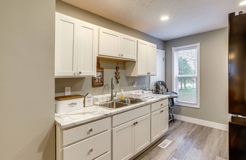 New Haven  Huron County House | Peaceful Shiloh Home w/Deck & Fishing Pond Access