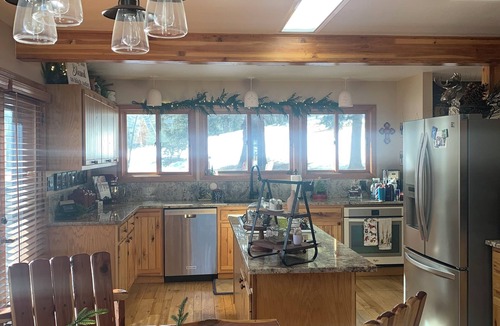 Taos Ski Valley Cabin | Peaceful & Spacious Cabin in Red River
