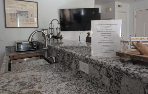 Mountain Village Apartment | Peaceful Sunny Ski Out Ski In Condo, Parking, Pets