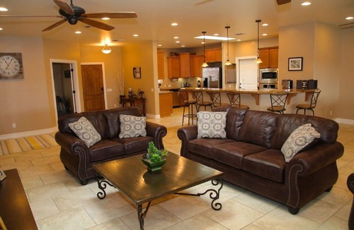 Lake Havasu City House | PERFECT MULTI-FAMILY GET-A-WAY