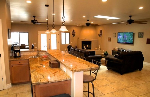 Lake Havasu City House | PERFECT MULTI-FAMILY GET-A-WAY