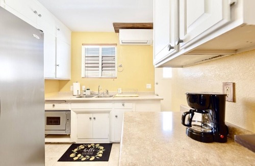 Little Tuscany Apartment | Perfect Palm Springs Studio Retreat Near Downtown!
